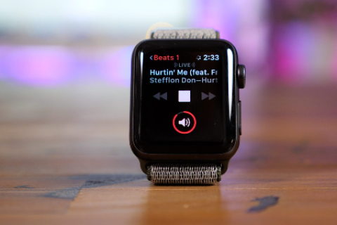 可以控制手机了？watchOS 4.3新特性一览